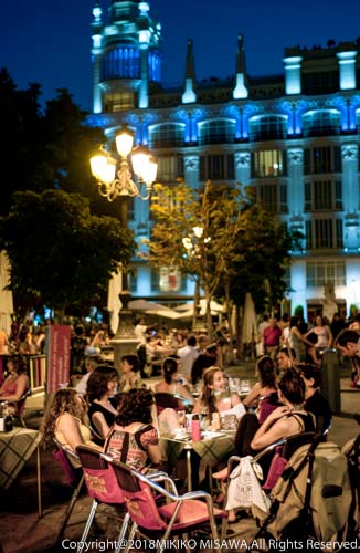 Plaza Santa Ana　｢夜のオープンカフェ｣　　MADRID　　477